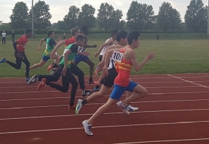 Picture from Serpentine Juniors team compete in Middlesex Young Athletes League